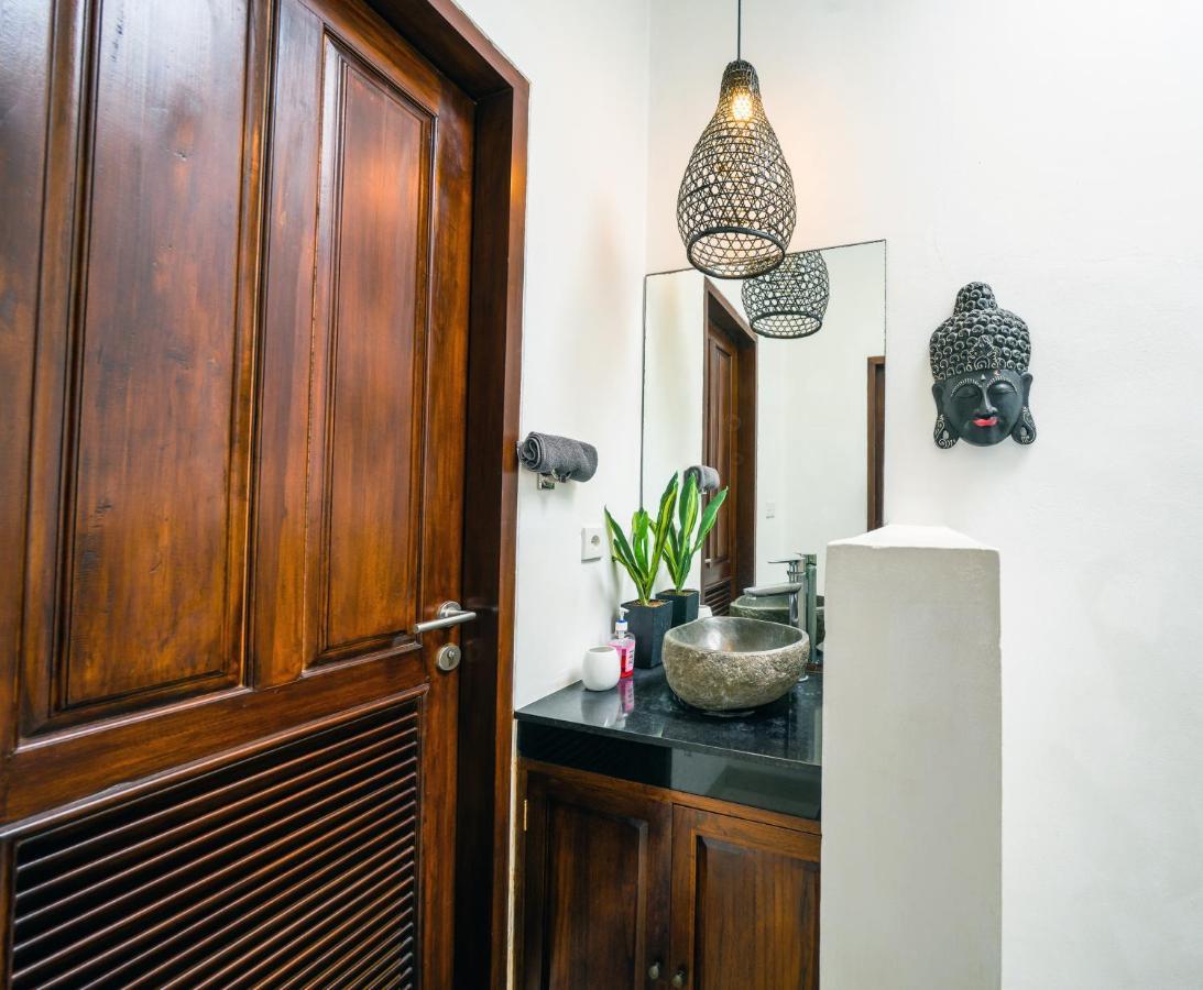 Oasis 66 Villa - Heart Of Legian/Seminyak - Double Six Екстер'єр фото
